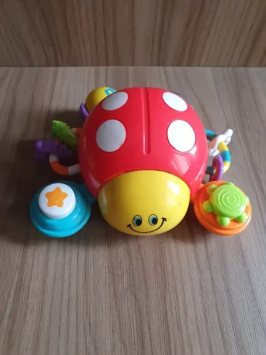 Brinquedo joaninha Bebê 