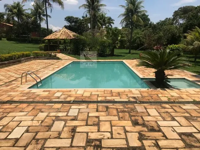 Casa em Condomínio para Venda em Quintas da Jangada Ibirité-MG