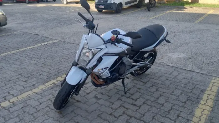 Kawasaki ER-6N 650cc