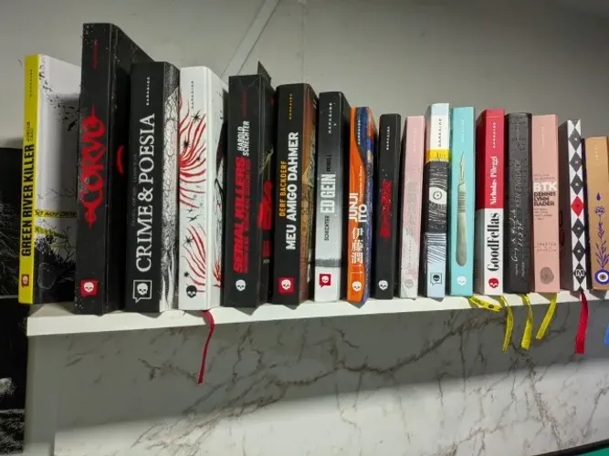 Livros e mangás junji ito