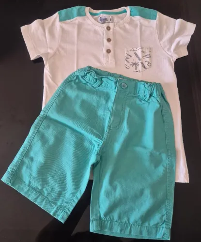 Conjunto Infantil - Bermuda e Camiseta