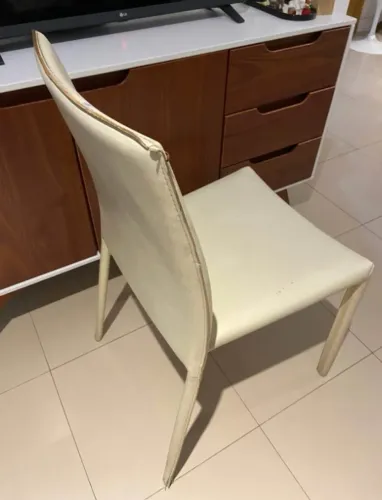 Cadeira Glam bege Abracadabra (tenho apenas uma)