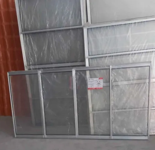 Janela de Alumínio 1,0x2,00 - SEM GRADE - 4 folhas