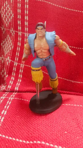 FIGURA AÇÃO STREET FIGHTER PLANETA DEAGOSTINI PARA COLECIONADOR. FAÇO ENVIO SITE OLX 