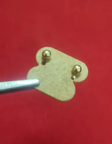 Par de Brincos Bolinha em Ouro 18K para Bebê ou 2o Furo 