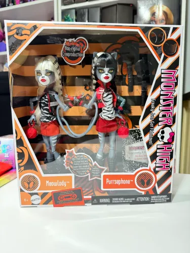 MONSTER HIGH CREEPRODUCTION TWINS LACRADA