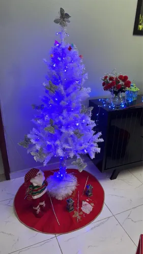 Vendo árvore de Natal branca