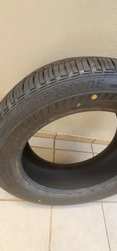 pneu bridgestone aro 19 235/55