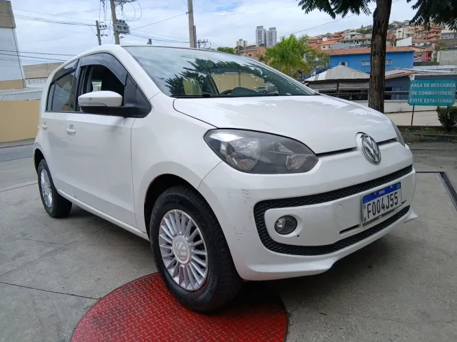 Volkswagen Up! Move 1.0 TSI Total Flex 12V 5P 2016