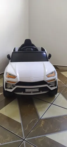Carrinho Elétrico Infantil Lamborghini com controle 