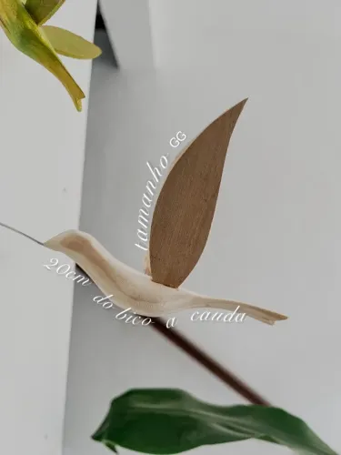 Beija flores de madeira 