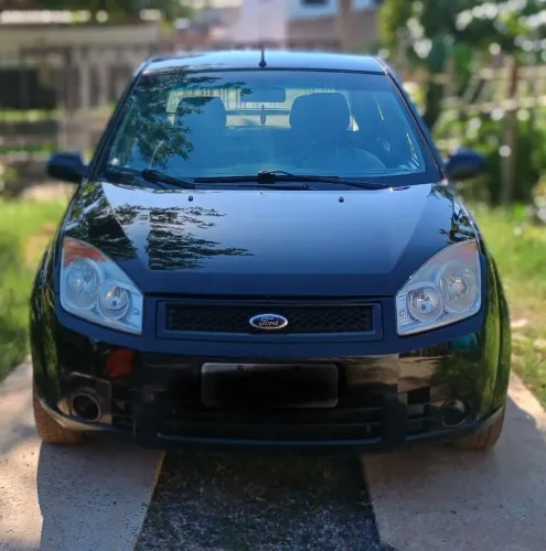 Ford Fiesta Sedan 1.0 8V Flex 4P 2009