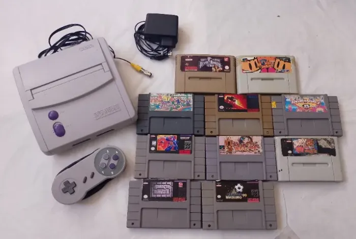 Super Nintendo Baby funcionando com 10 Cartuchos