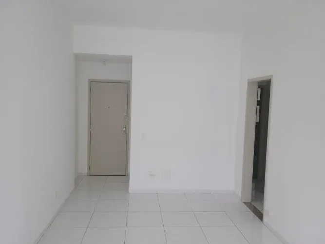 Imóvel para aluguel tem 85 metros quadrados com 2 quartos em Botafogo - Rio de Janeiro - R