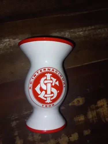 Cuia  Oficial do Internacional.     Essa é pros Guris que não abrem   mão da Erva