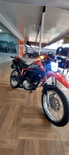 Bros 2021 bem concervada 