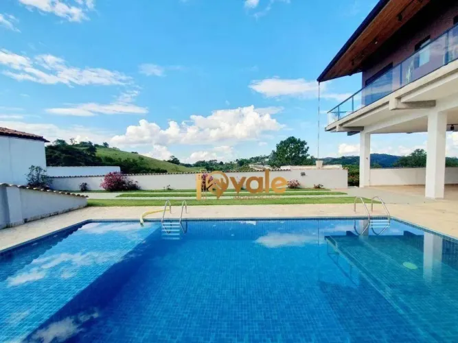 Chácara à venda 255m2 Cond. Parque Alpina - Igaratá/SP