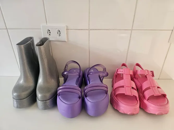 3 Melissa por R$200