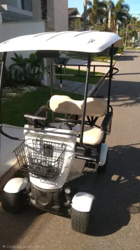 Carrinho de Golfe Elétrico - Golf Cart Semi Novo