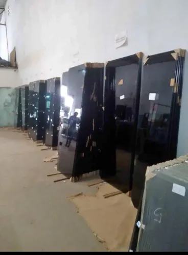 Portas de Vidro Temperado para Construção