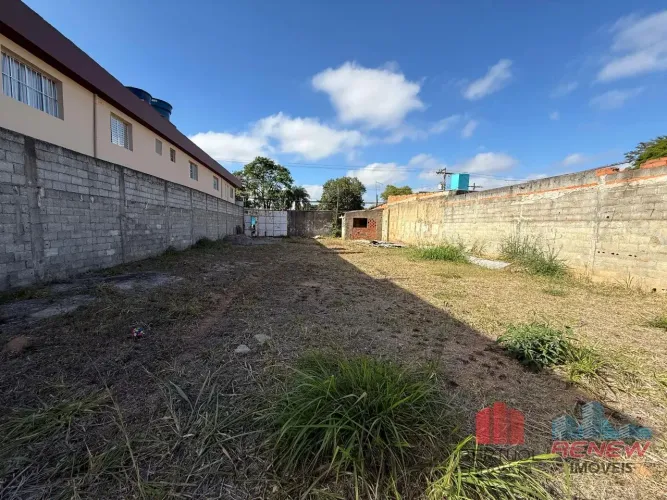 Terreno para aluguel Jardim Magalhães em Francisco Morato