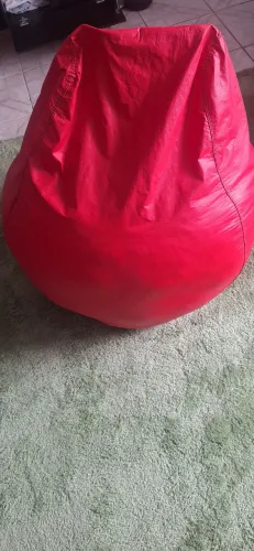 Estou vendendo esse lindo puff grd e lindo já cheio !aceito proposta 