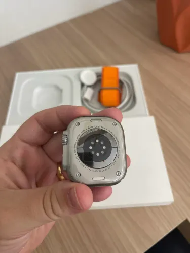 Apple Watch Ultra 1
