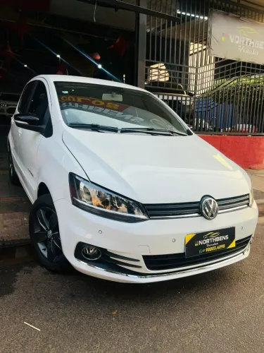 Volkswagen Fox Comfortline 1.6 Flex 8V 5P 2018