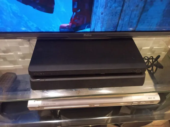 VENDO PS4 SLIM