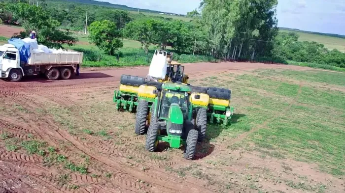 Fazenda  á venda  na Ilha de Balsas com doze mil hectares sendo 4.800 ha de lavoura de soj