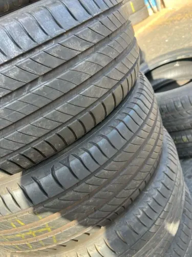Pneu 245/50/18 Delinte 90 % Vida Util!