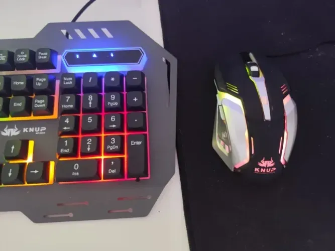 Teclado e Mouse