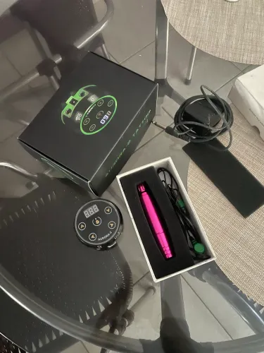 Kit para tatuagem - maquina, fonte e pesinho