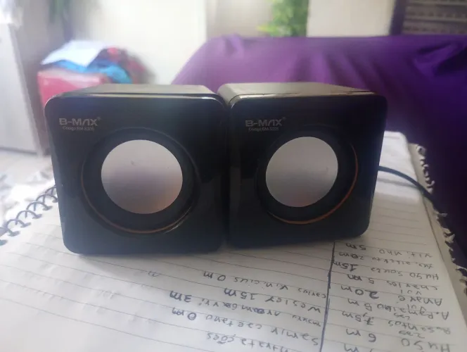 Caixas de Som B-Max para PC - Funcionando Normal