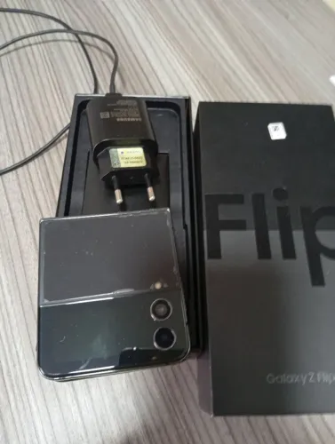 Smartphone ZFLIP4 Galaxy Samsung