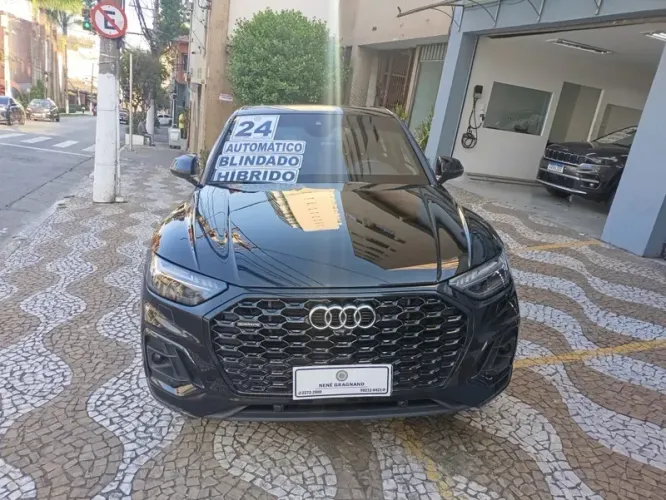 Audi Q5 SB P Black. 2.0 TFSIe S.tr. QT (hib.) 2024