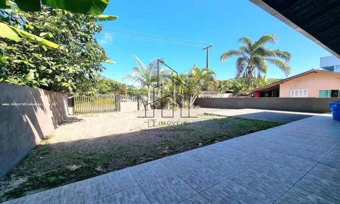 Casa na Praia para Venda em Guaratuba, Vila Balneária Eliana, 4 dormitórios, 4 suítes, 5 b