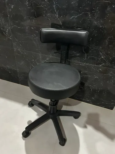 Cadeira Mocho Preta