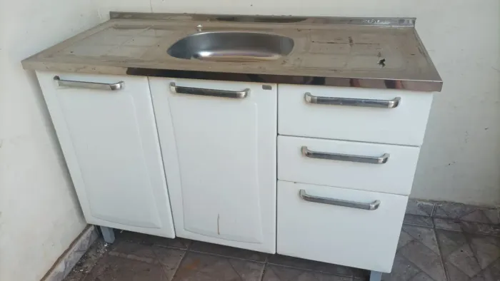 Vendo Pia com balcão