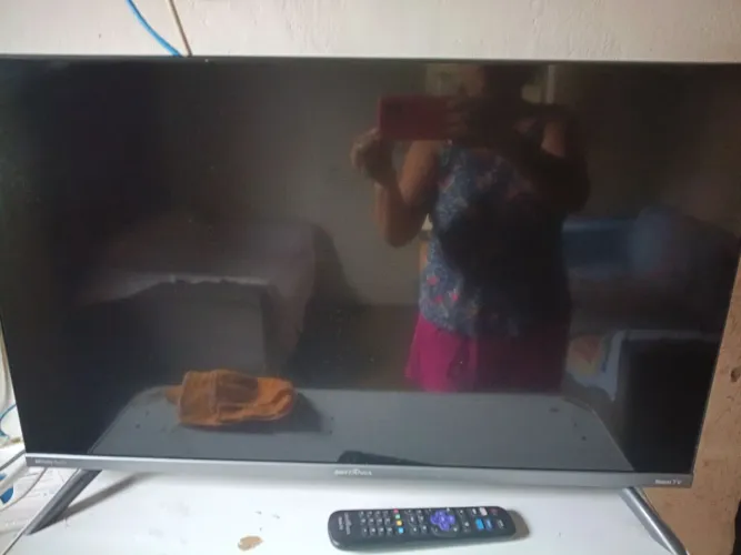 Vendo tv 32 polegadas,marca Britânia, pouco tempo de uso