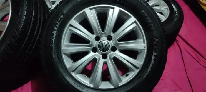 Roda/Pneu Aro 18 Highline 5 Furos VW
