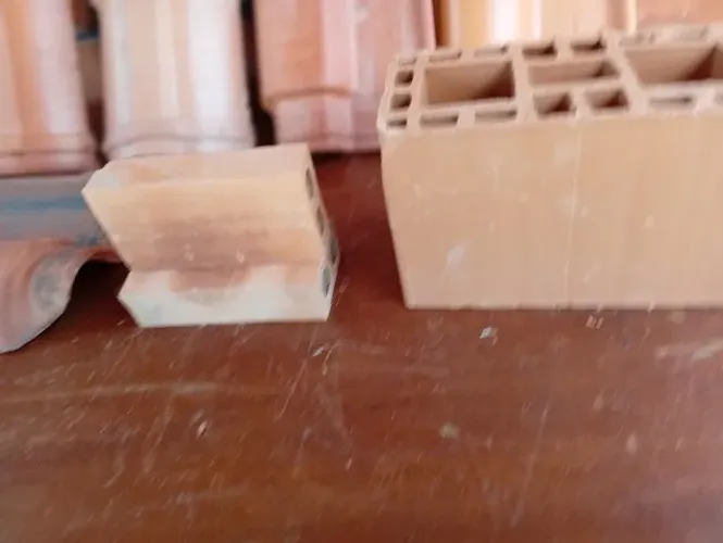 Telhas capotes blocos e tijolos pra churrasqueiras 