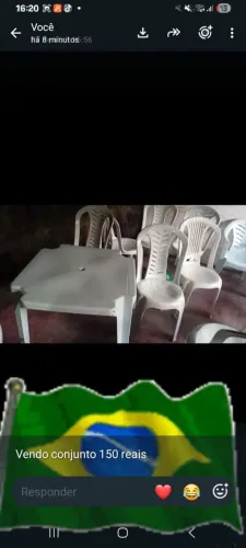 Conjunto de mesa e cadeira