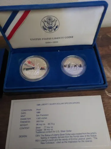 Moeda Comemorativa USA 1986