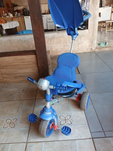 Bicicleta infantil para menino