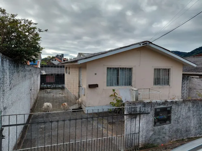 Vendo Casa 3 quartos