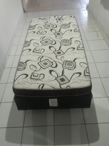VENDO CAMA DE SOLTEIRO