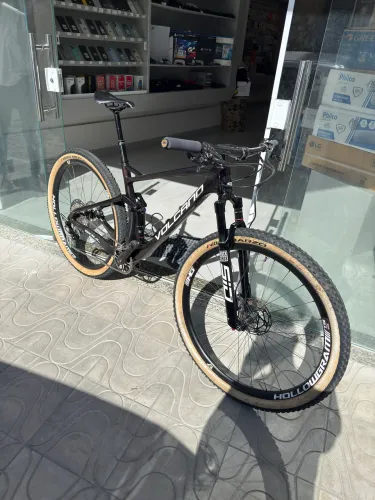 Bike Soul Volcano Full em Carbono
