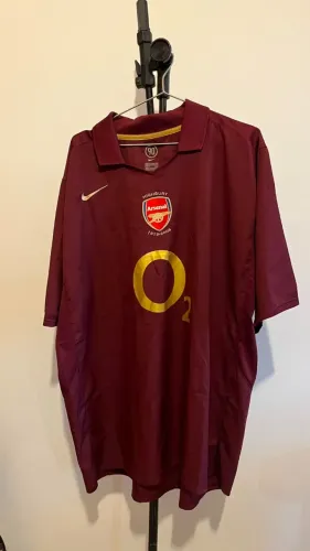 Camisa Arsenal 2005/2006 home - Gilberto Silva R$ 2.000