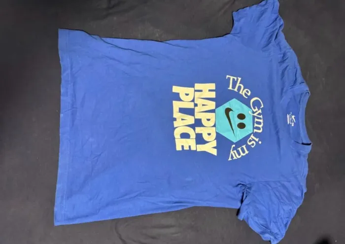 Camiseta Nike Gym is my happy place azul